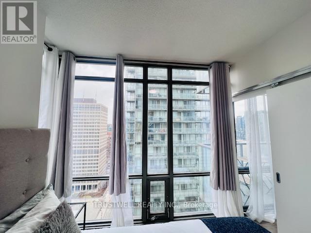 2601 - 38 Grenville Street, Toronto, Ontario  M4Y 1A5 - Photo 20 - C12912574