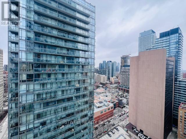 2601 - 38 Grenville Street, Toronto, Ontario  M4Y 1A5 - Photo 6 - C12912574