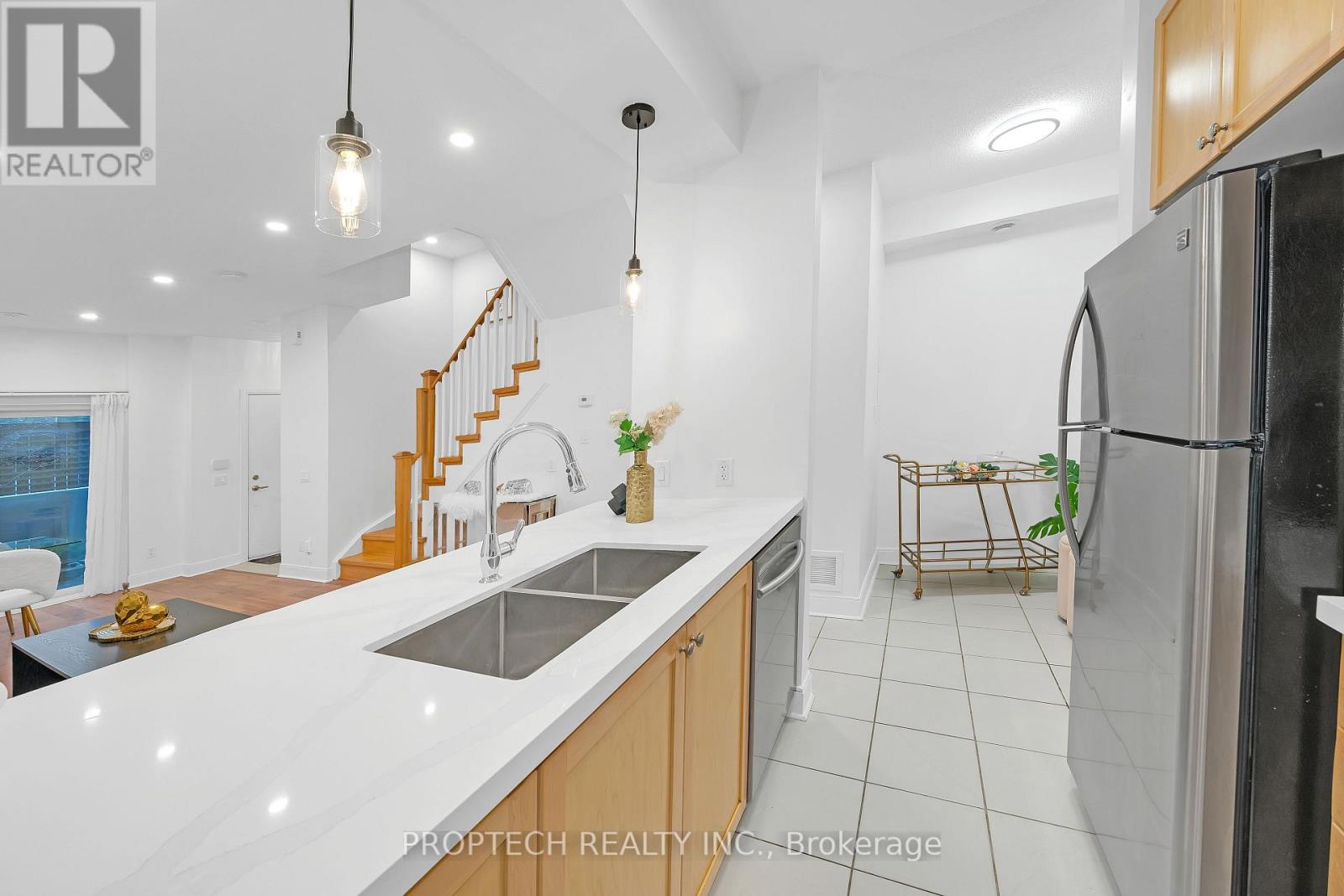 67 - 295 Village Green Square, Toronto, Ontario  M1S 0L2 - Photo 12 - E12912560