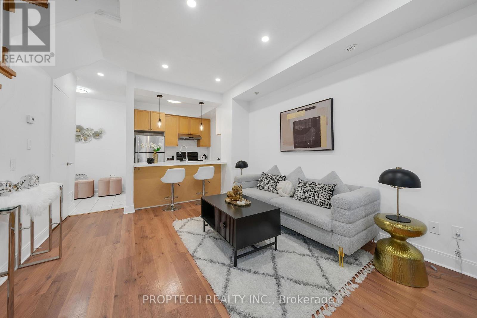 67 - 295 Village Green Square, Toronto, Ontario  M1S 0L2 - Photo 4 - E12912560