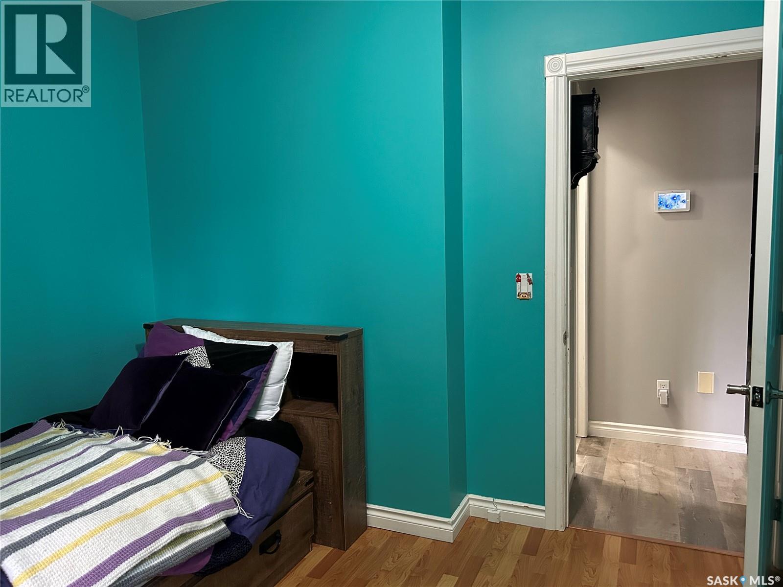 516 First Avenue E, Lampman, Saskatchewan  S0C 1N0 - Photo 23 - SK010303