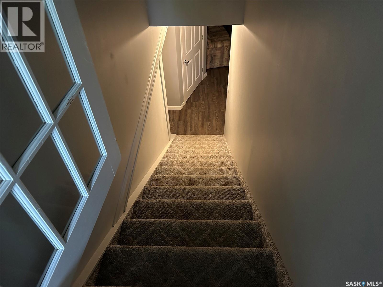 516 First Avenue E, Lampman, Saskatchewan  S0C 1N0 - Photo 30 - SK010303