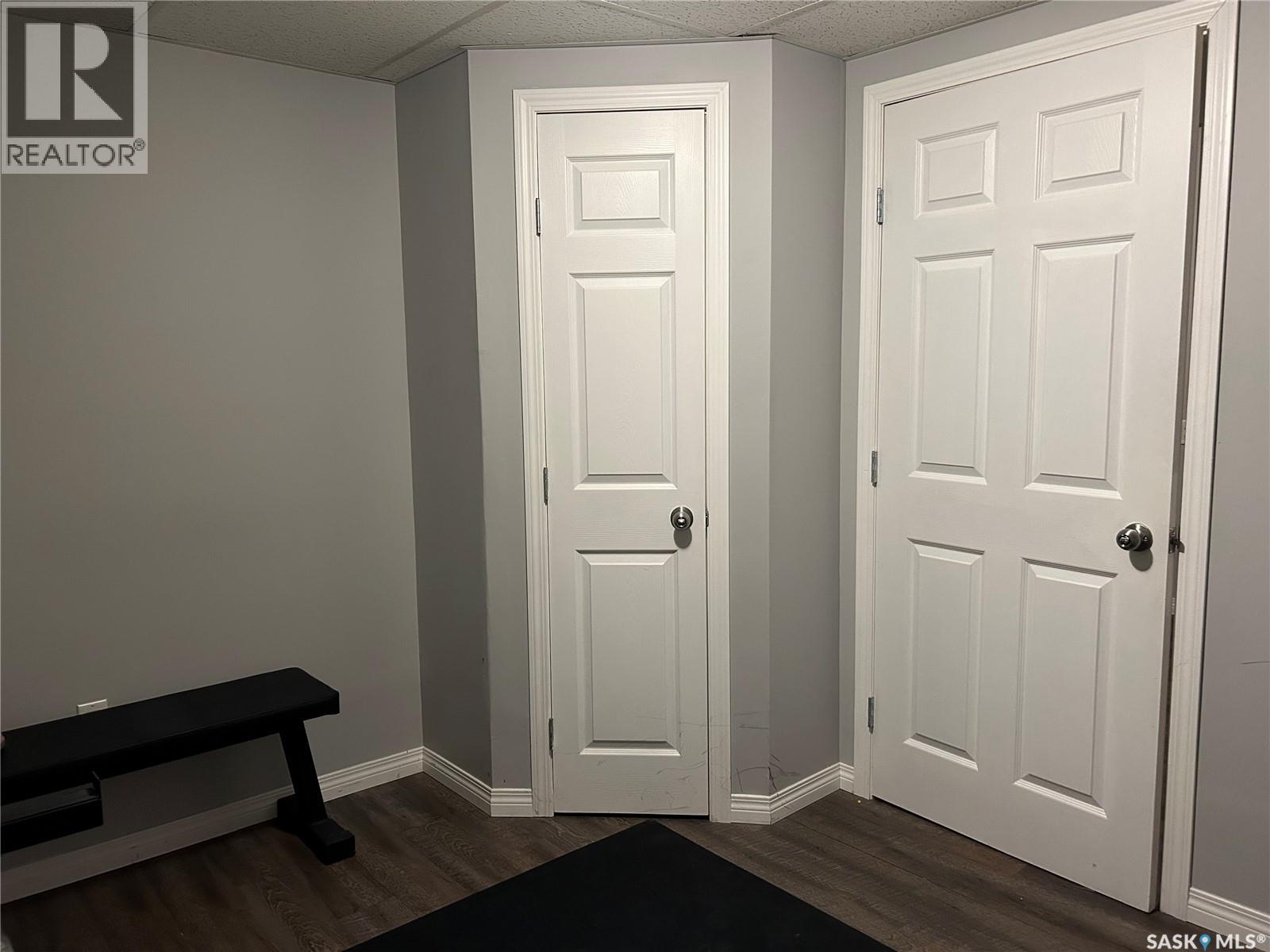 516 First Avenue E, Lampman, Saskatchewan  S0C 1N0 - Photo 38 - SK010303