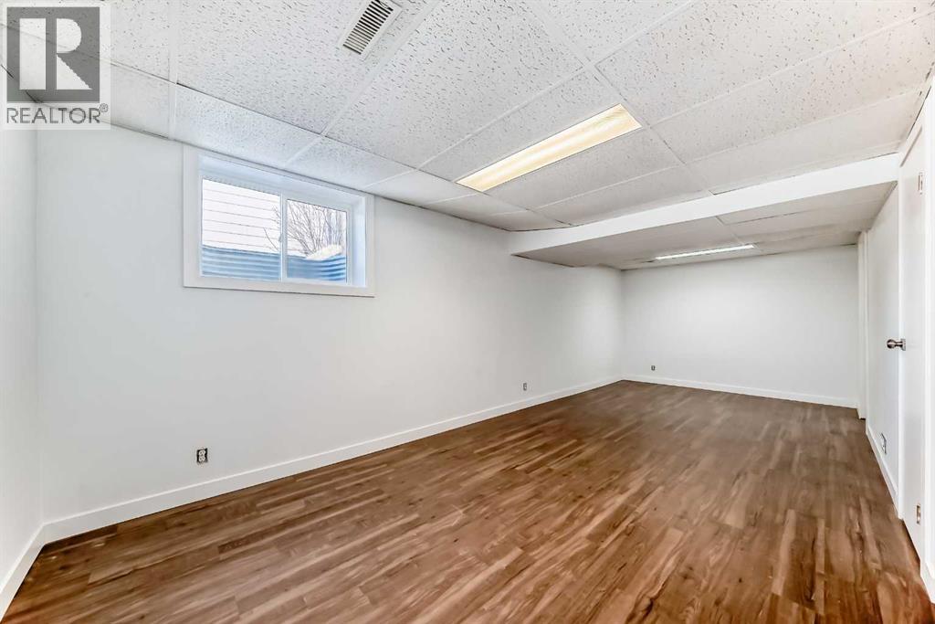 60 Erin Mount Crescent Se, Calgary, Alberta  T2B 2S3 - Photo 26 - A2282304