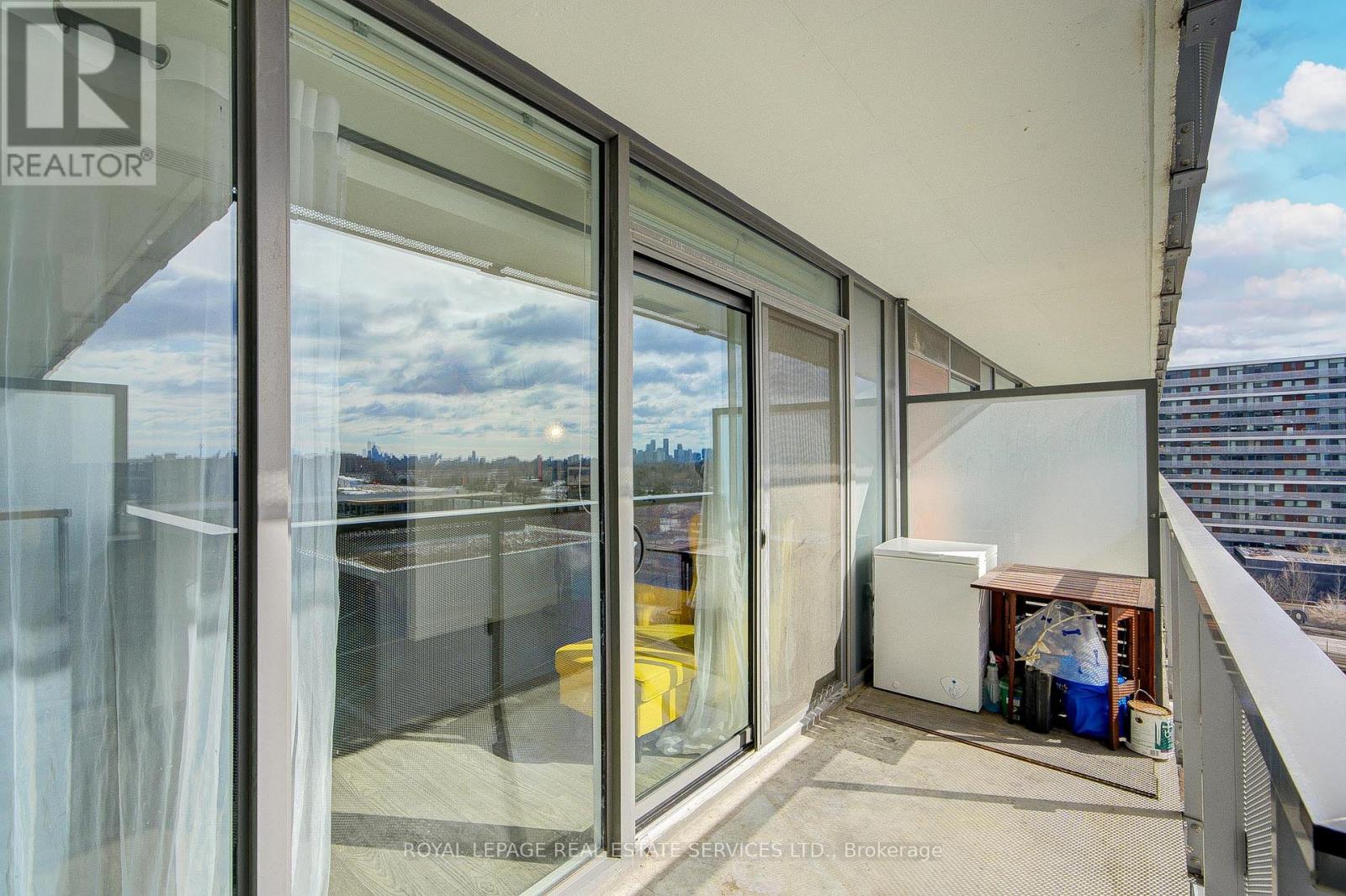 901 - 160 Flemington Road, Toronto, Ontario  M6A 0A9 - Photo 32 - W12904254