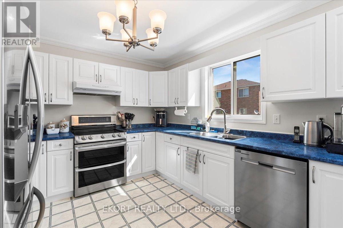 9 Huron Lane, Belleville (Belleville Ward), Ontario K8N 5X5 - Photo 14 - X12912648