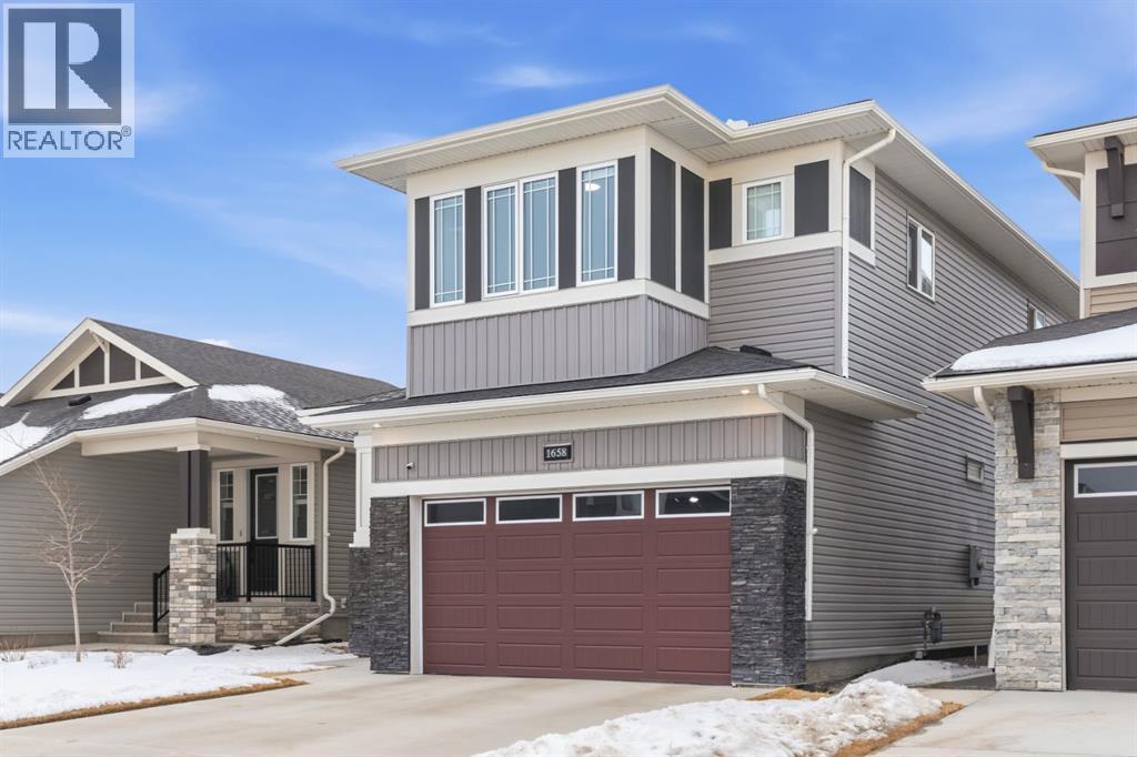 1658 Baywater Street Sw, Airdrie, Alberta  T4B 5K6 - Photo 46 - A2294904