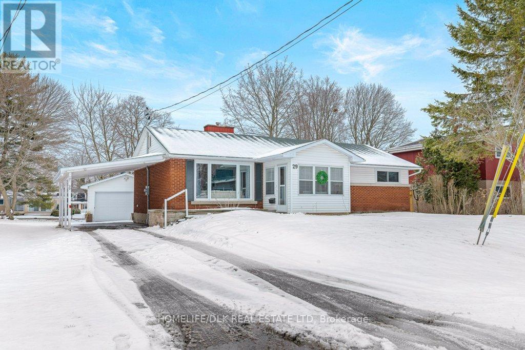 29 Crawford Street, Brockville, Ontario  K6V 1S2 - Photo 3 - X12912594