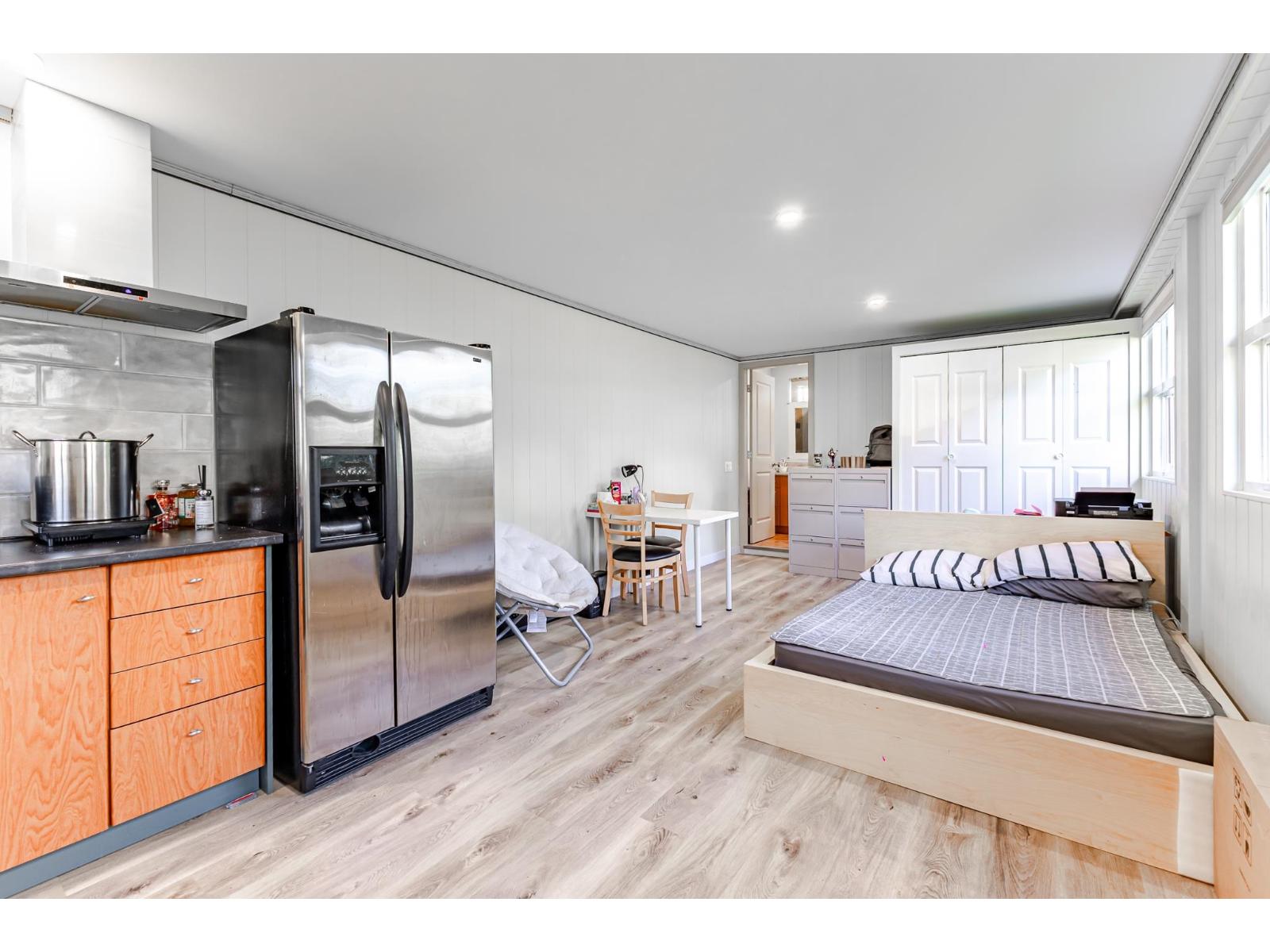 12930 Old Yale Road, Surrey, British Columbia  V3T 3B7 - Photo 8 - R3102753