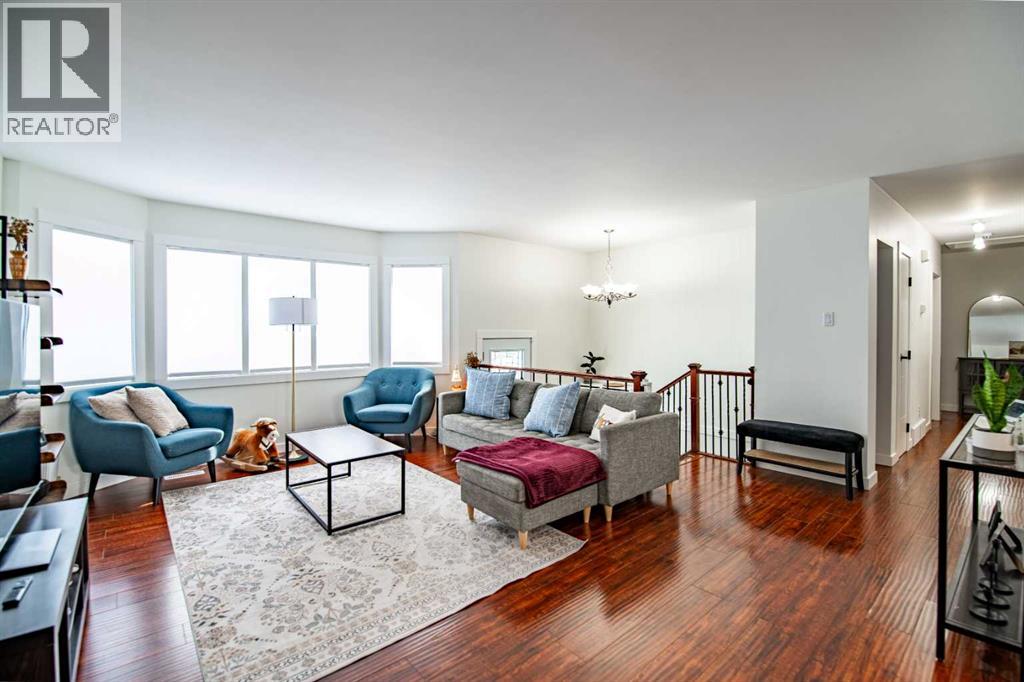 45 Sherwood Crescent, Red Deer, Alberta  T4N 0A5 - Photo 5 - A2287852