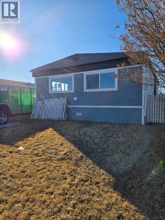 223 Polar Avenue NE, High River, Alberta