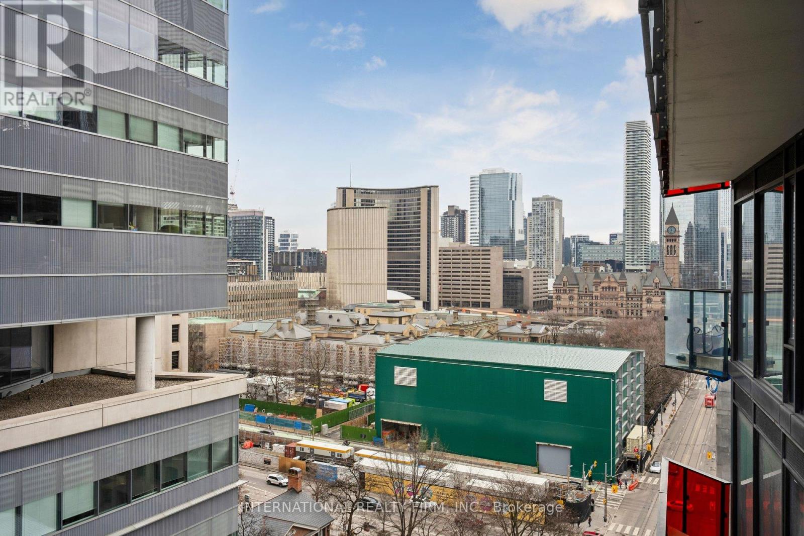 1307 - 215 Queen Estates W, Toronto, Ontario  M5V 0P5 - Photo 17 - C12912584