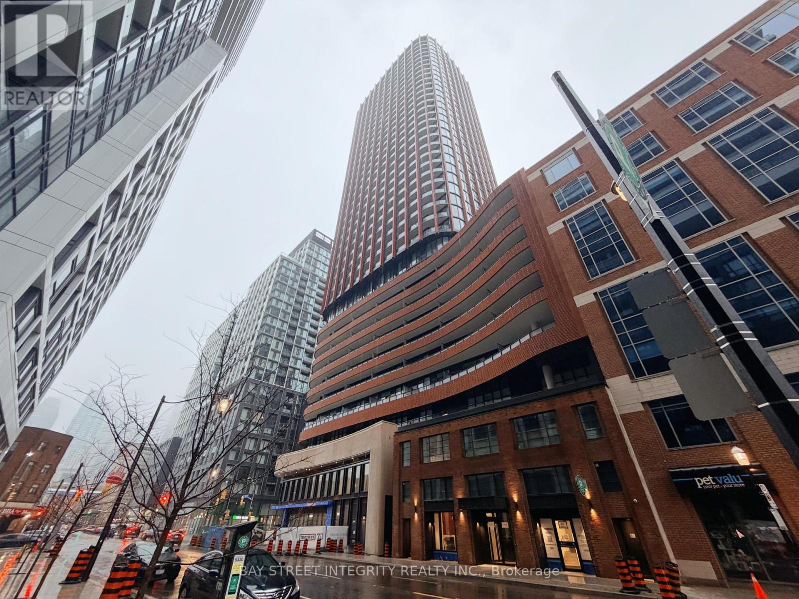 3315 - 180 FRONT STREET E, Toronto, Ontario