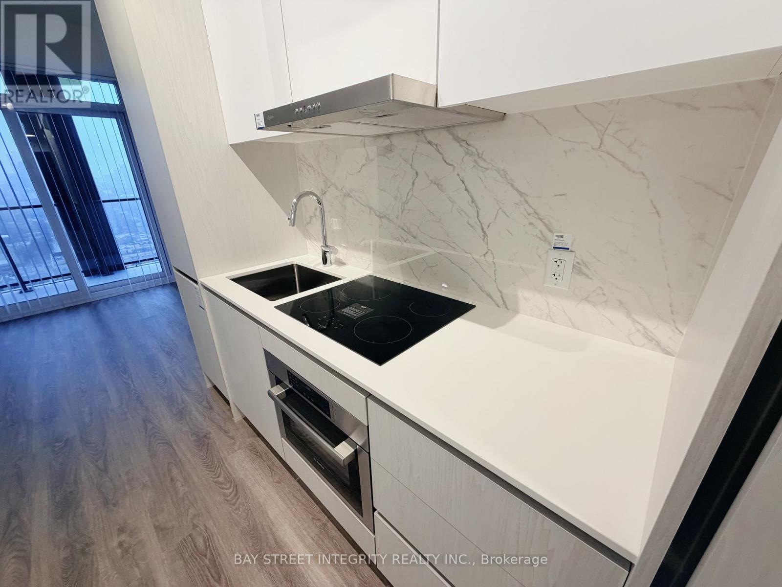 3315 - 180 Front Street E, Toronto, Ontario  M5A 0A9 - Photo 12 - C12912592