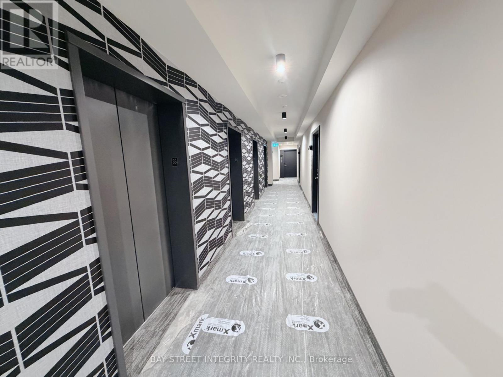 3315 - 180 Front Street E, Toronto, Ontario  M5A 0A9 - Photo 3 - C12912592