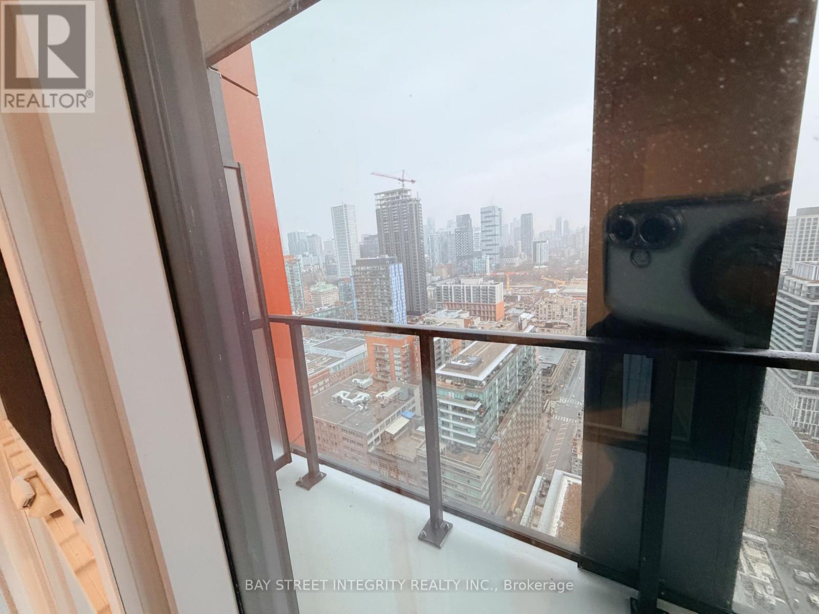 3315 - 180 Front Street E, Toronto, Ontario  M5A 0A9 - Photo 7 - C12912592