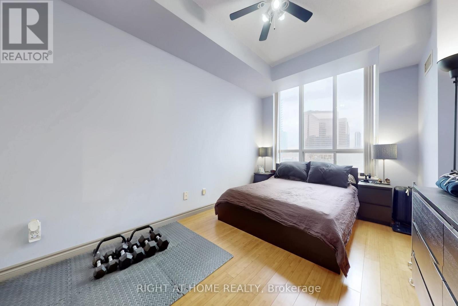 711 - 28 Byng Avenue, Toronto (Willowdale East), Ontario  M2N 7H4 - Photo 18 - C12912610