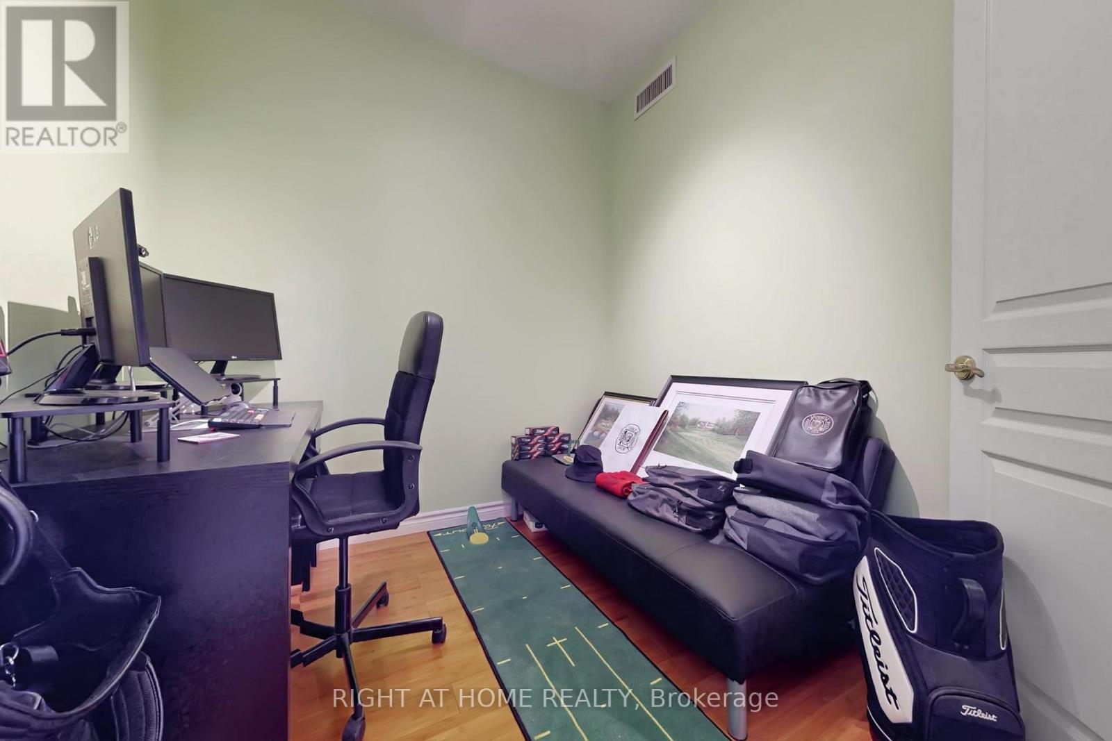 711 - 28 Byng Avenue, Toronto (Willowdale East), Ontario  M2N 7H4 - Photo 21 - C12912610