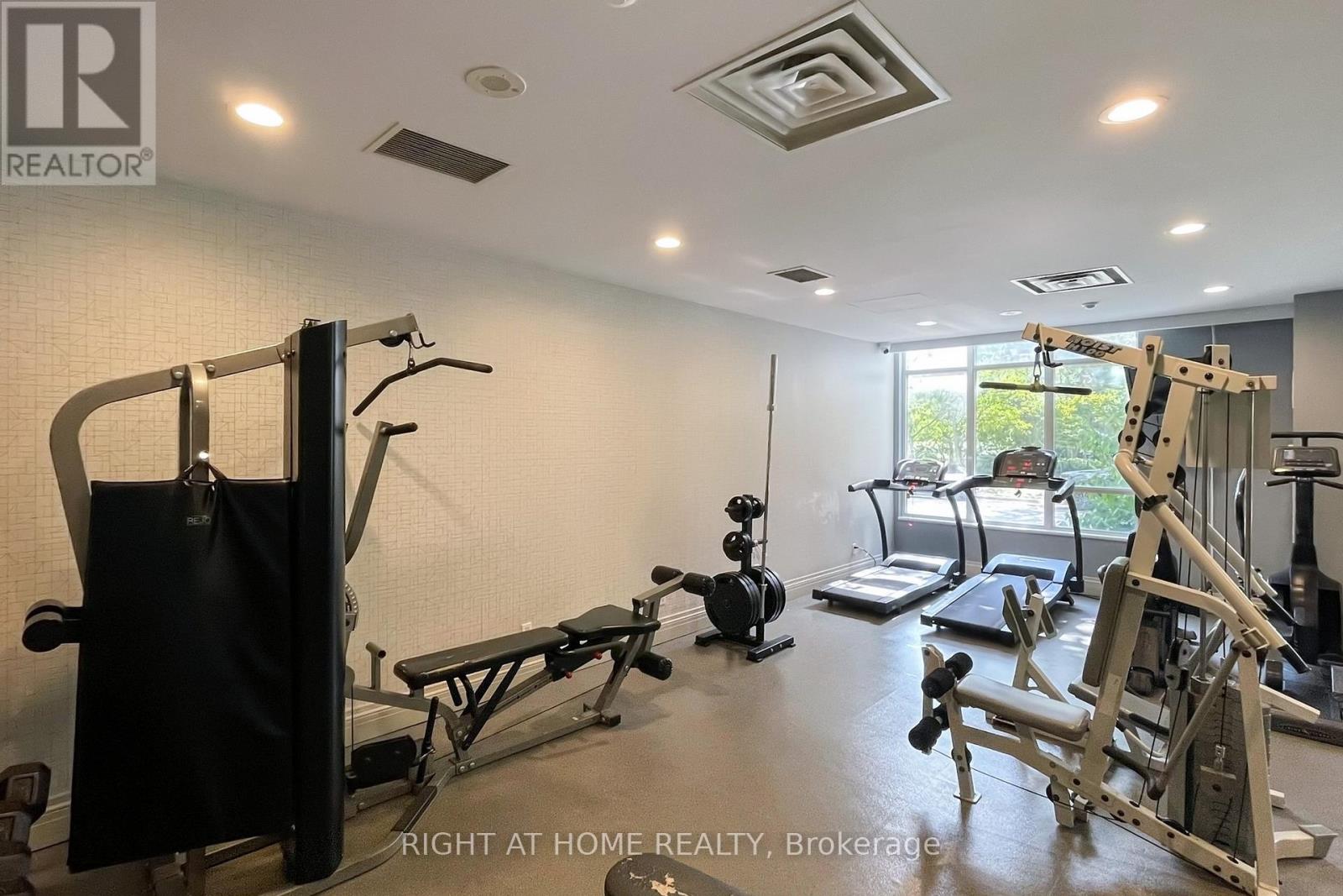 711 - 28 Byng Avenue, Toronto (Willowdale East), Ontario  M2N 7H4 - Photo 26 - C12912610