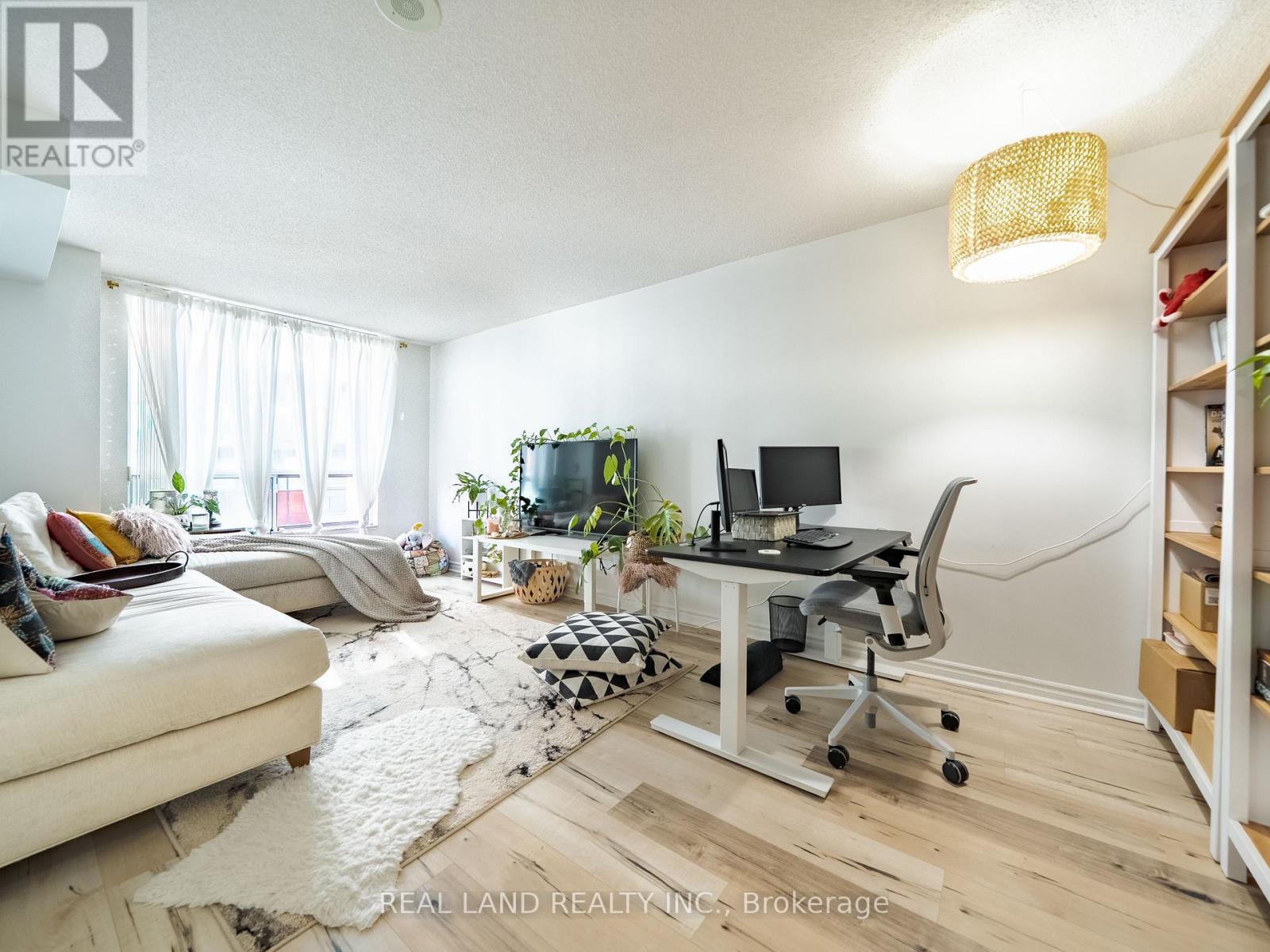 1221 - 168 Simcoe Street, Toronto, Ontario  M5H 4C9 - Photo 7 - C12912640