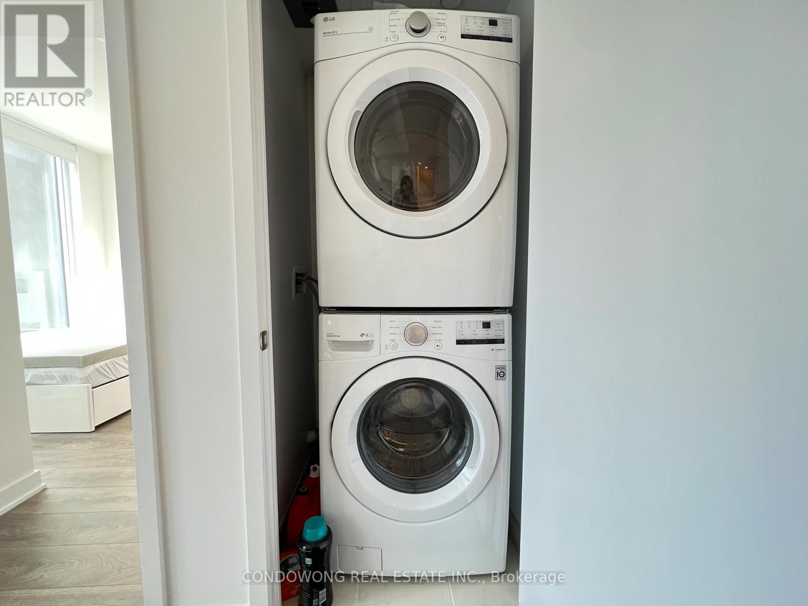 1104 - 130 River Street, Toronto, Ontario  M5A 0R8 - Photo 10 - C12912642