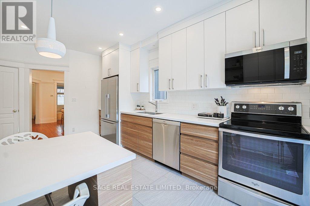 124 Langley Avenue, Toronto, Ontario  M4K 1B5 - Photo 5 - E12912630