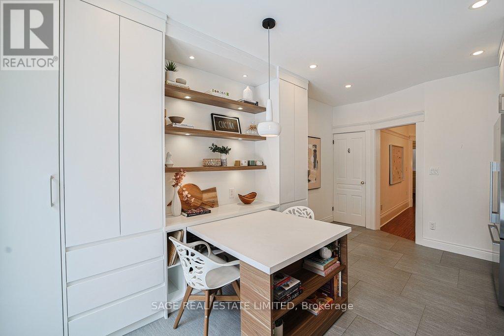 124 Langley Avenue, Toronto, Ontario  M4K 1B5 - Photo 6 - E12912630