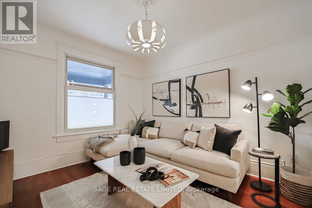 124 Langley Avenue, Toronto, Ontario  M4K 1B5 - Photo 8 - E12912630