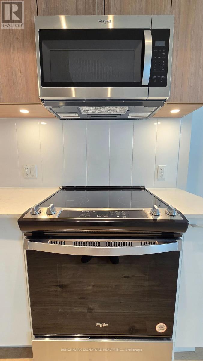 207 - 500 Plains Road E, Burlington, Ontario  L7T 2E1 - Photo 22 - W12912582