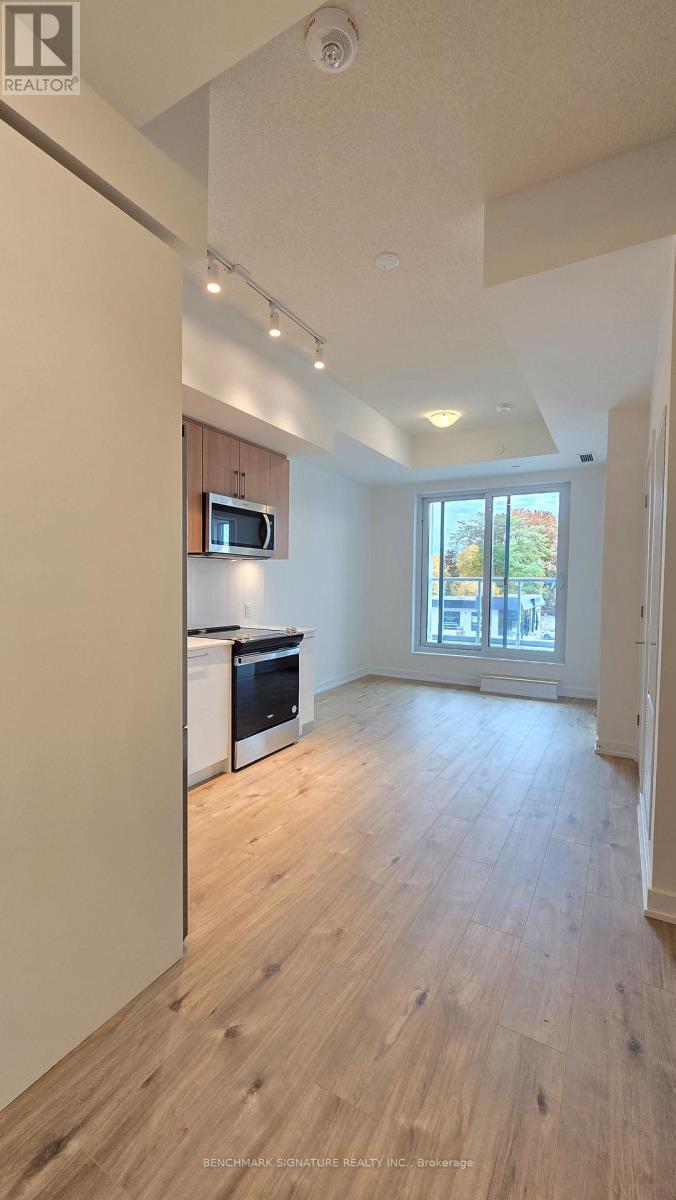 207 - 500 Plains Road E, Burlington, Ontario  L7T 2E1 - Photo 7 - W12912582