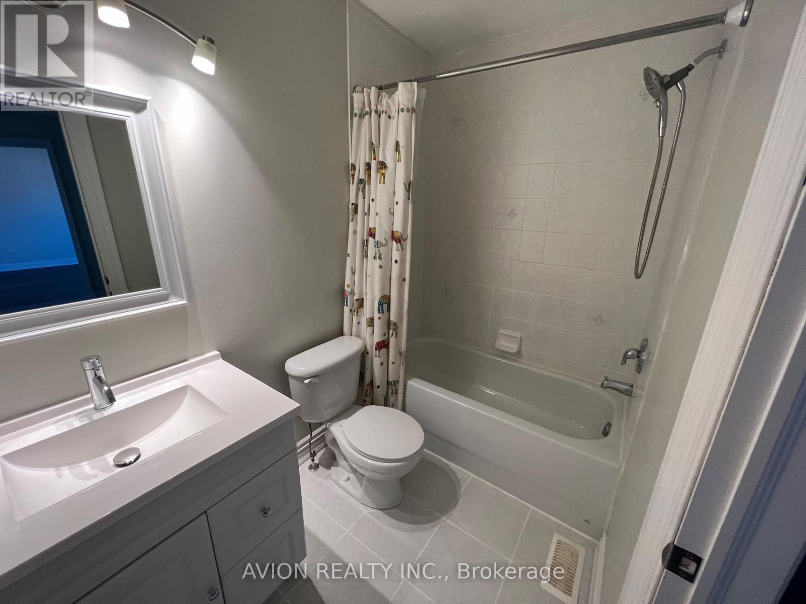 2293 Crestmont Drive, Oakville, Ontario  L6M 5J5 - Photo 16 - W12912590