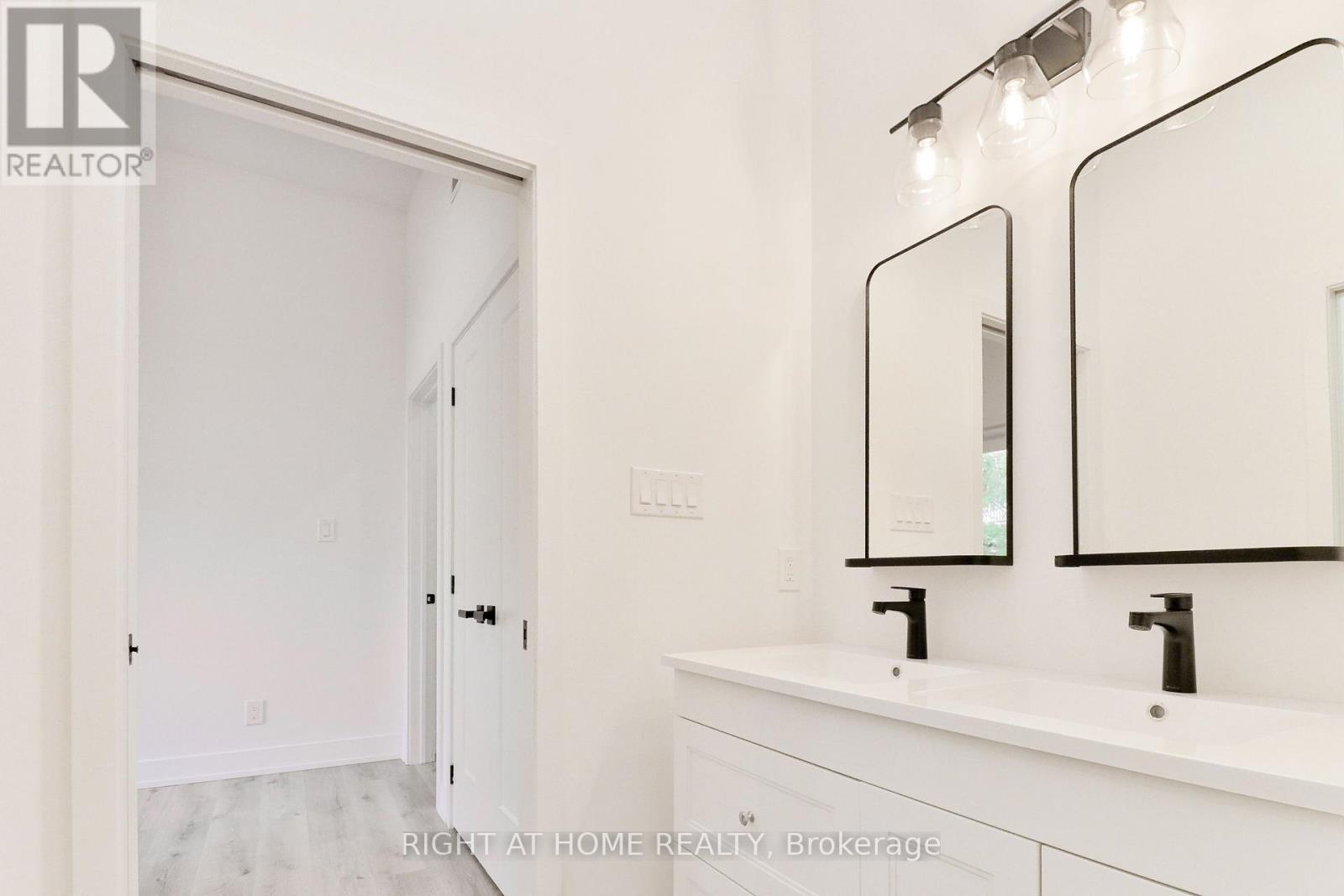 45 Brock Avenue, Toronto, Ontario  M6K 2K9 - Photo 11 - W12912646