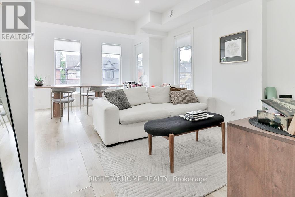 45 Brock Avenue, Toronto, Ontario  M6K 2K9 - Photo 12 - W12912646