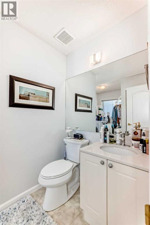 124 Sunlake Gardens Se, Calgary, Alberta  T2x 3g4 - Photo 27 - A2294610