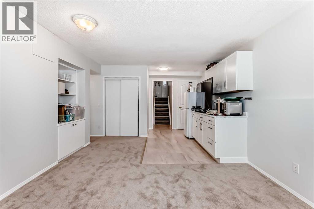 124 Sunlake Gardens Se, Calgary, Alberta  T2x 3g4 - Photo 30 - A2294610