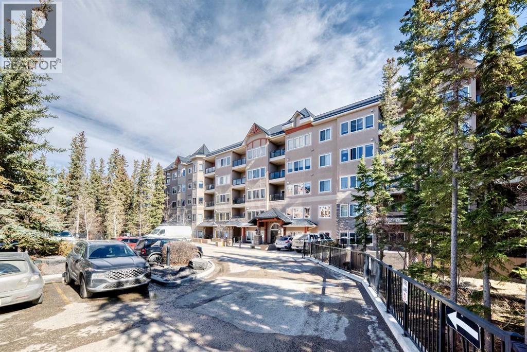 203, 20 Discovery Ridge Close Sw, Calgary, Alberta  T3H 5X4 - Photo 3 - A2294947