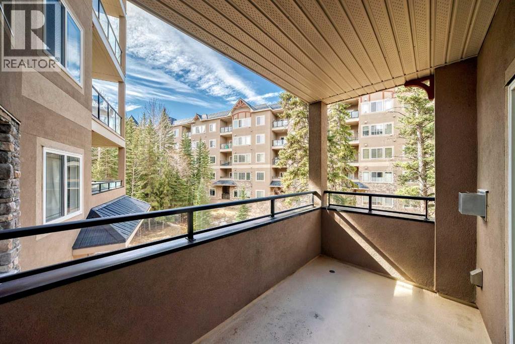 203, 20 Discovery Ridge Close Sw, Calgary, Alberta  T3H 5X4 - Photo 15 - A2294947