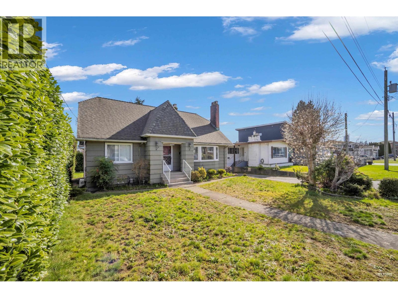 7758 15th Avenue, Burnaby, British Columbia  V3N 1W5 - Photo 3 - R3102799