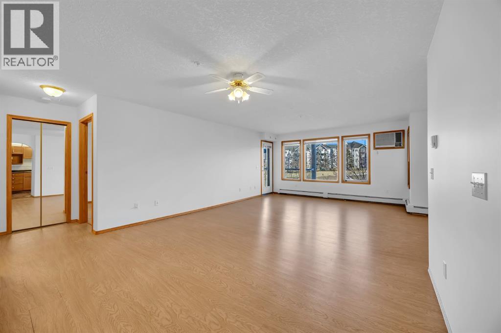 311, 7239 Sierra Morena Boulevard Sw, Calgary, Alberta  T3H 3L7 - Photo 12 - A2280711