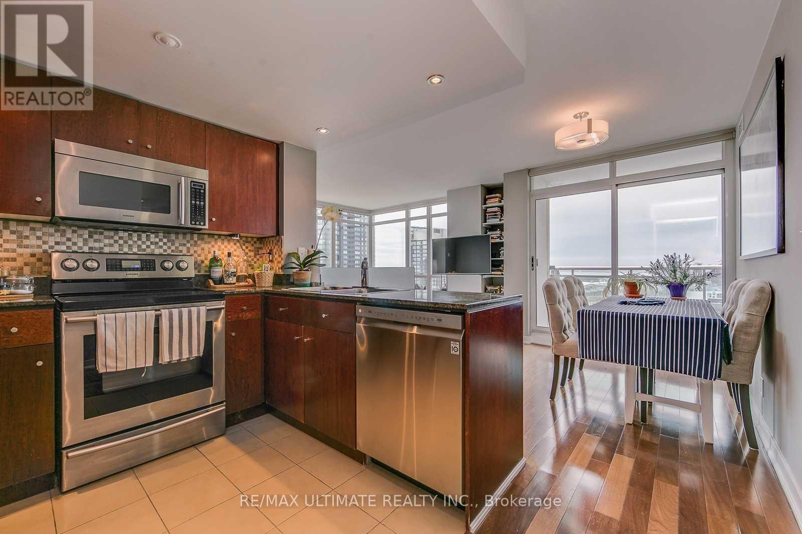 3903 - 397 Front Street W, Toronto, Ontario  M5V 3S1 - Photo 10 - C12912664