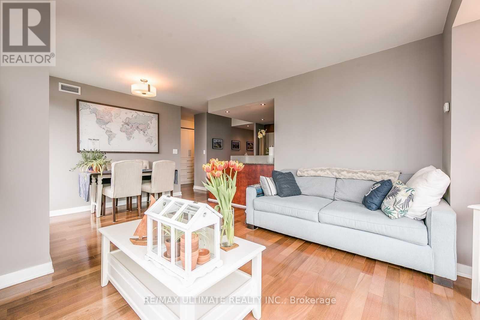 3903 - 397 Front Street W, Toronto, Ontario  M5V 3S1 - Photo 6 - C12912664