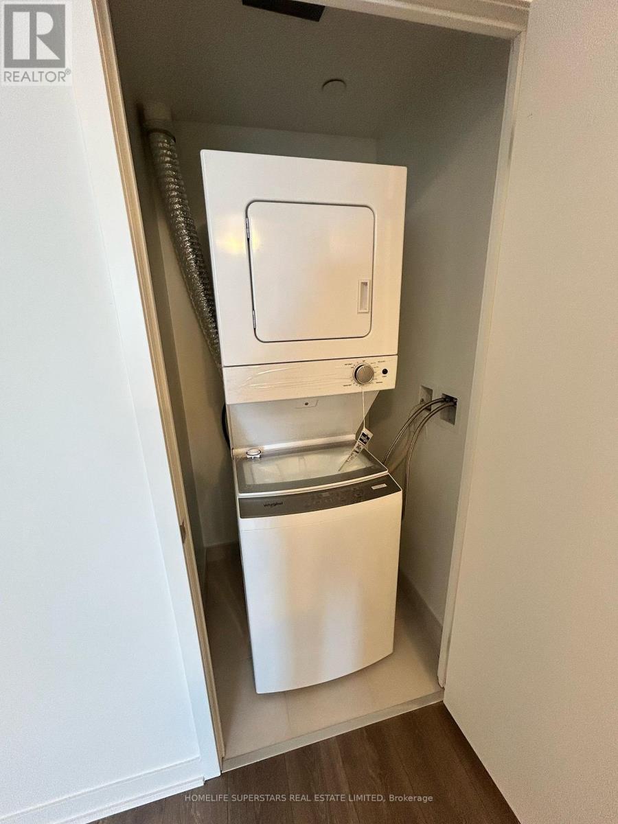 1517 - 10 Abeja Street, Vaughan, Ontario  L4K 0R4 - Photo 13 - N12912658