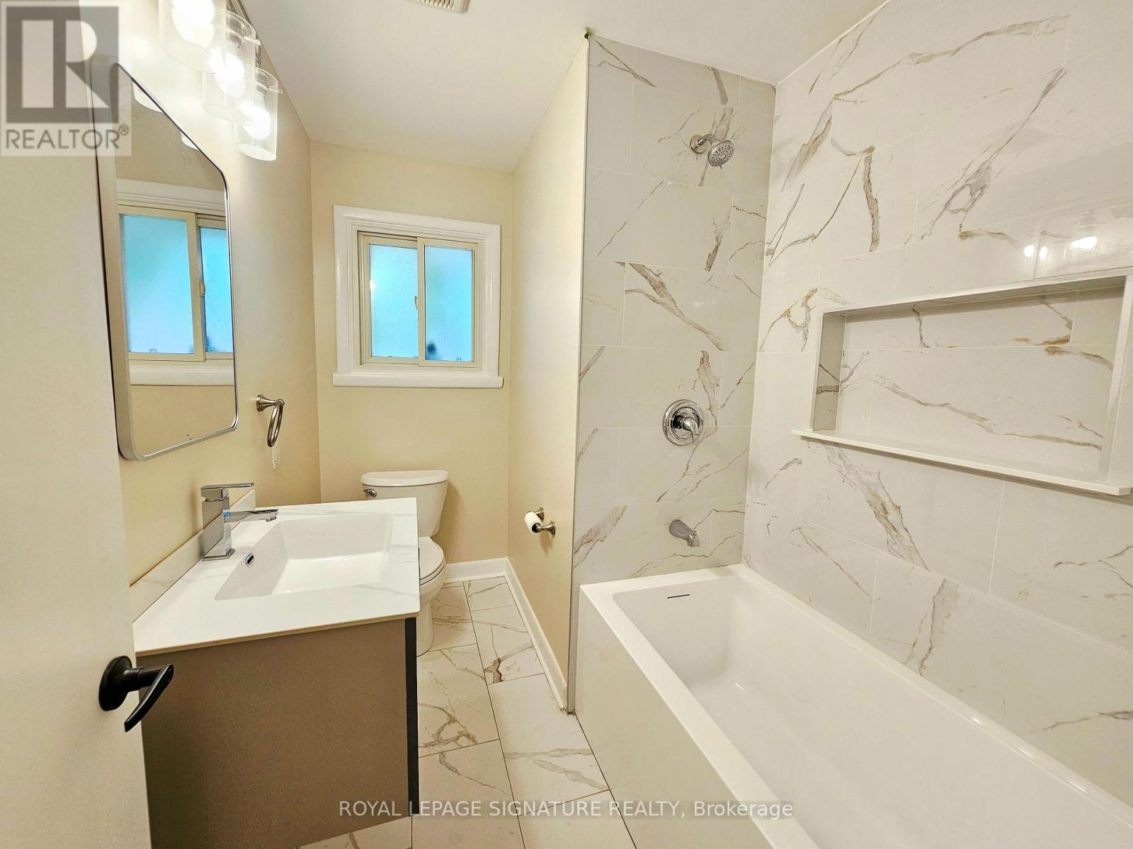 Main - 2368 Drury Lane, Ottawa, Ontario  K2C 1G5 - Photo 10 - X12907440