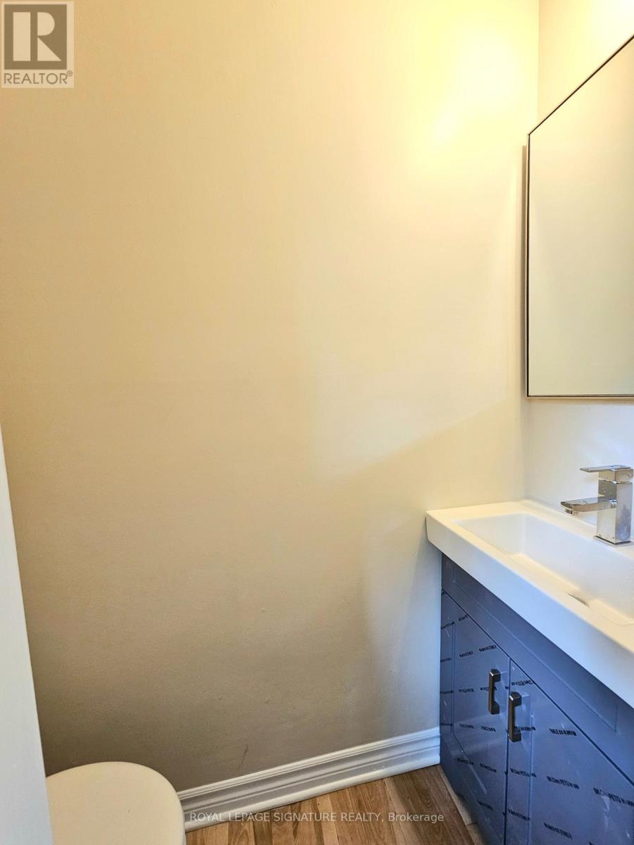 Main - 2368 Drury Lane, Ottawa, Ontario  K2C 1G5 - Photo 11 - X12907440