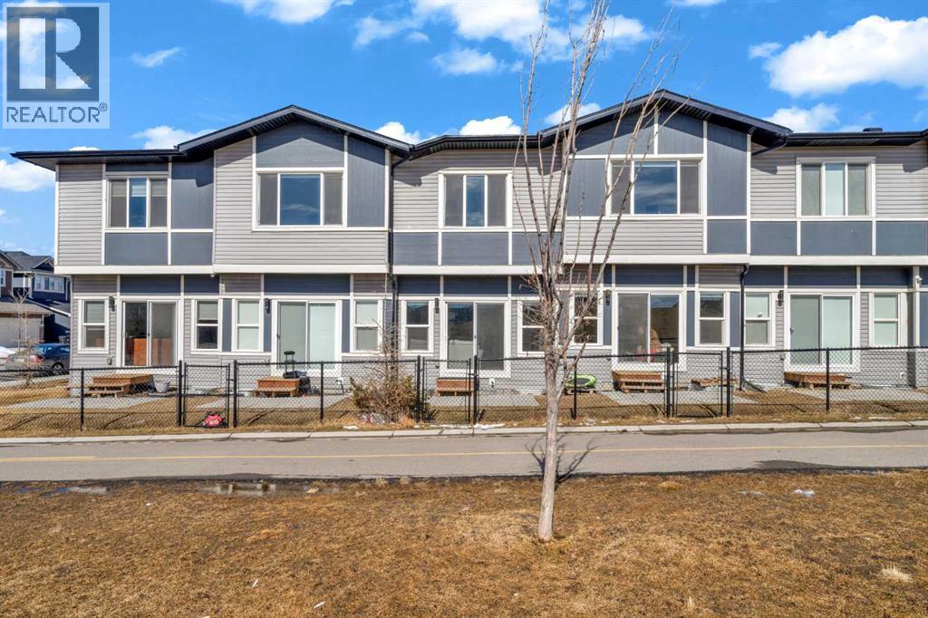 103, 116 Saddlestone Heath NE, Calgary, Alberta  T3J 5K8 - Photo 3 - A2294538