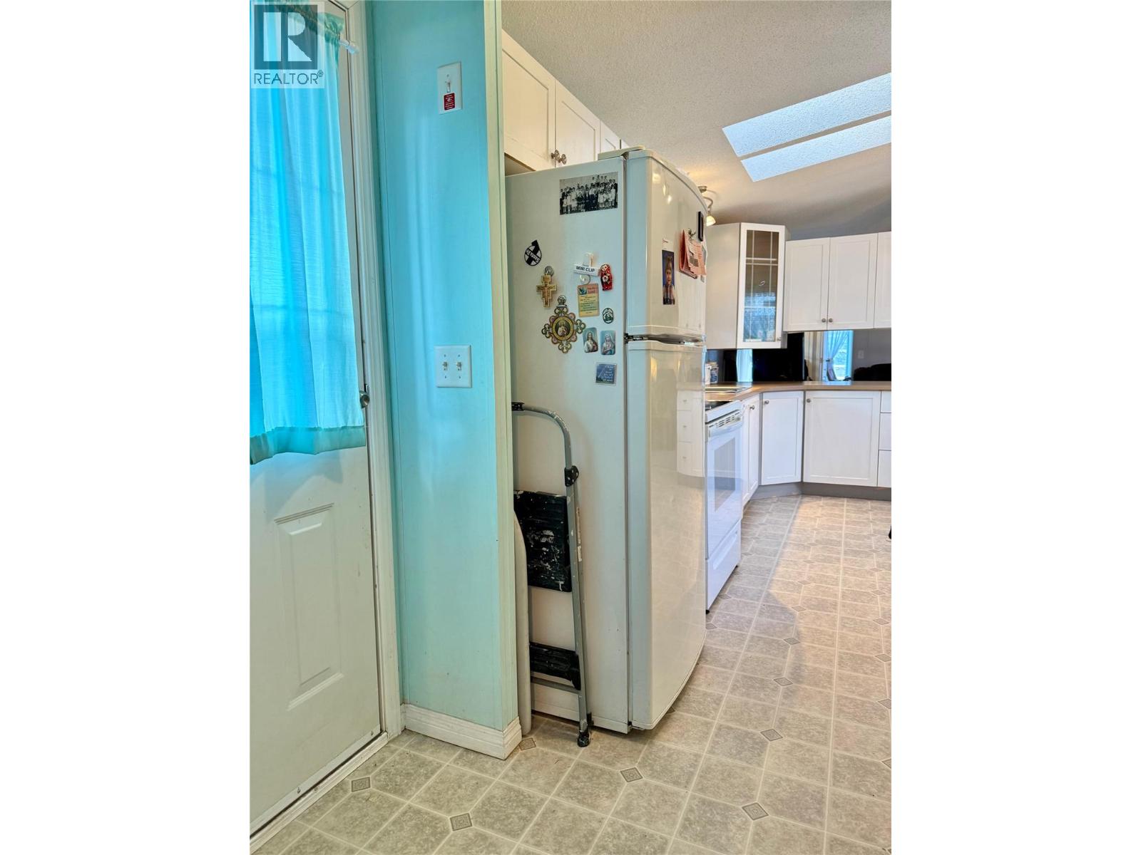 7225 Boundary Drive Unit# 8, Grand Forks, British Columbia  V0H 1V0 - Photo 8 - 10371879