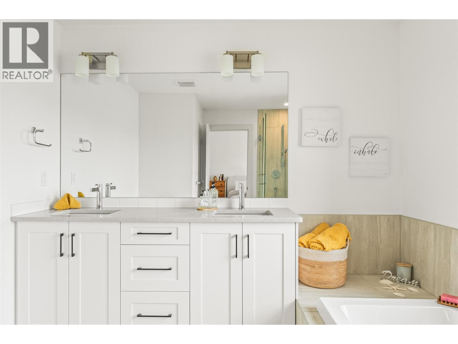 1000 Mt Robson Place Unit# 29, Vernon, British Columbia  V1B 4G2 - Photo 36 - 10380281