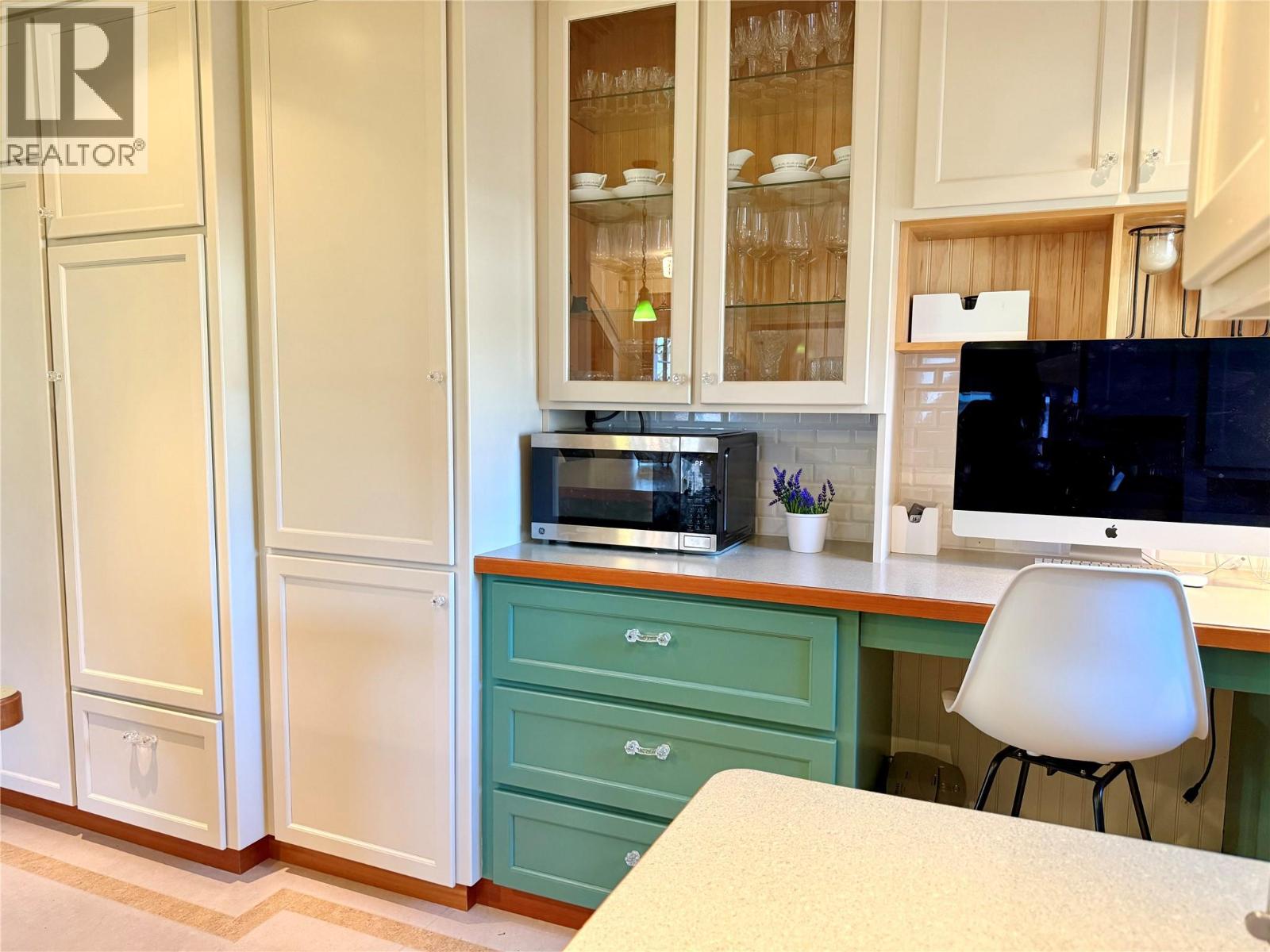 7298 18th Street, Grand Forks, British Columbia  V0H 1H0 - Photo 6 - 10371492