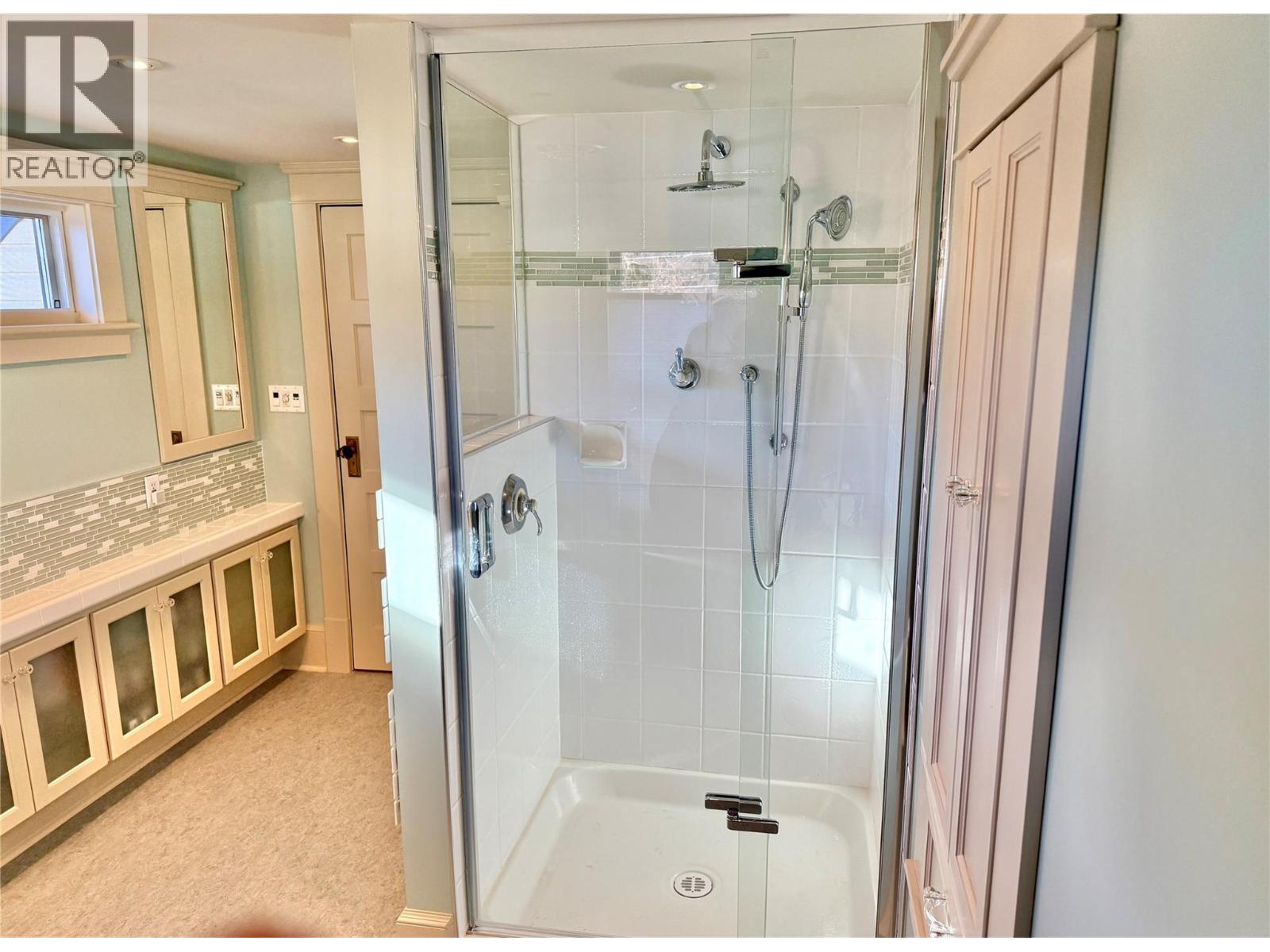 7298 18th Street, Grand Forks, British Columbia  V0H 1H0 - Photo 33 - 10371492