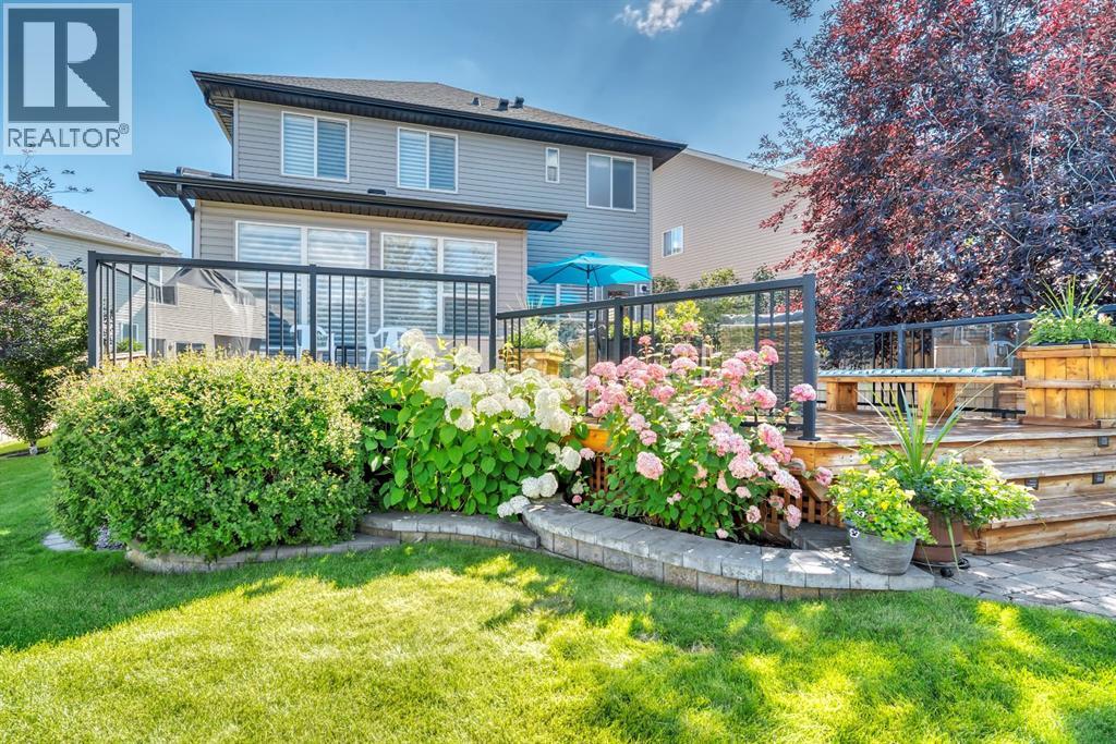 32 Everhollow Crescent Sw, Calgary, Alberta  T2Y 5H3 - Photo 8 - A2295391